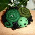 Bottom of the sea - Brooches - felting