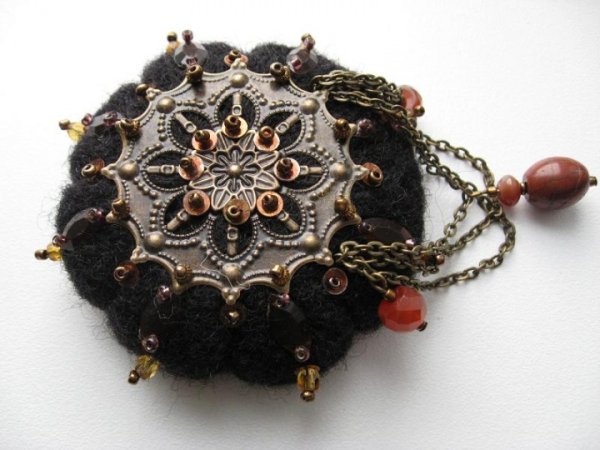 Sagely - Brooches