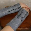 wrist warmers gray - Wristlets - felting