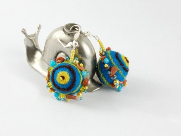 Color - Earrings