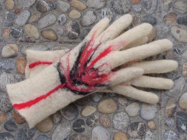 The first gloves - Gloves & mittens