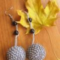 nertinukai - Earrings - needlework