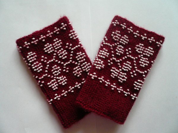 Wrislet  with beads - Wristlets
