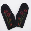 Winter flowered red ... - Gloves & mittens - felting