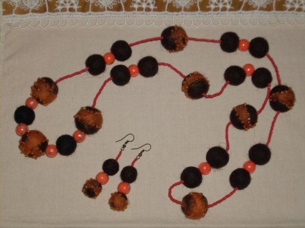 Necklaces and auskarai2 - Kits