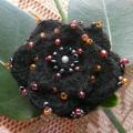 Flower - Brooches - needlework