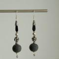 " Grey & amp; black " - Earrings - felting