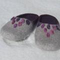 Violets kutukai - Shoes & slippers - felting