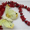 Coral spit - Necklace - beadwork