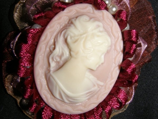 Romantic - Brooches