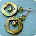 green pearl - Earrings - beadwork
