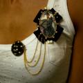golden chain - Brooches - beadwork