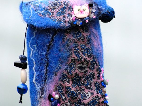 Blue with a Cat - Accessories