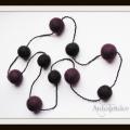 Black / purple - Necklaces - felting