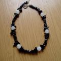 Pearl and jade-colored milk - Necklace - beadwork
