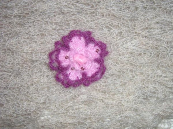 sege - Brooches