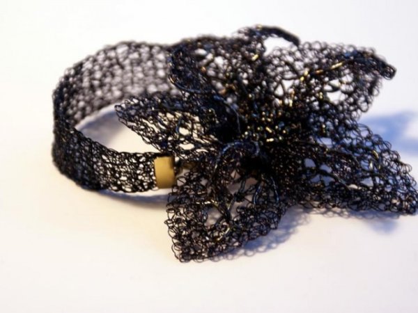 Bracelet & amp; Brooch " Night Flower " - Bracelets