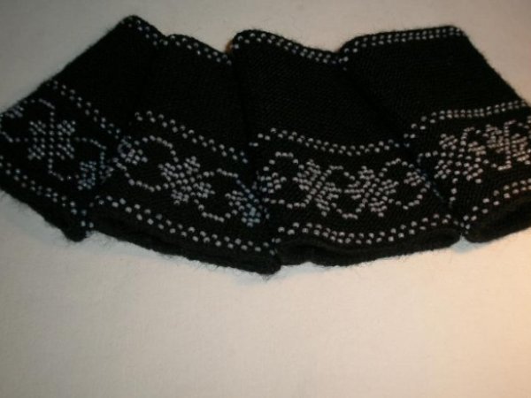 black wristlets x 2 :) - Wristlets