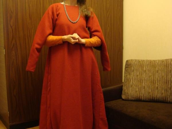 The thirteenth century. Šiurkus - Dresses