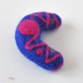 " Boomerang " - Brooches - felting