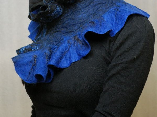 Dark blue - Scarves & shawls