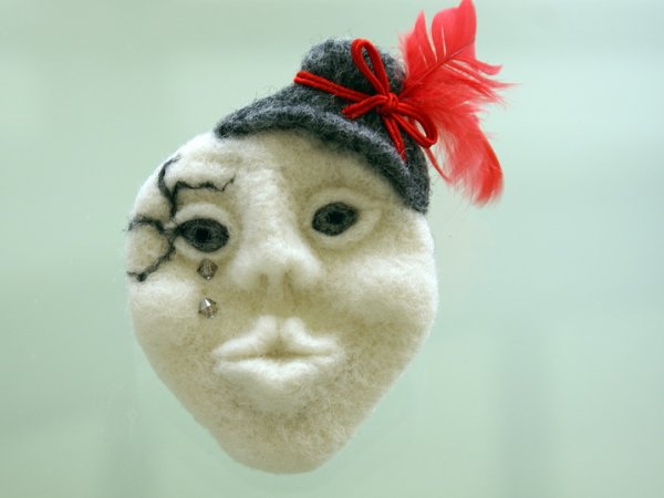 Brooch " mask " 2