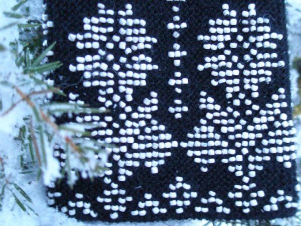 juodos riešinės VII 2