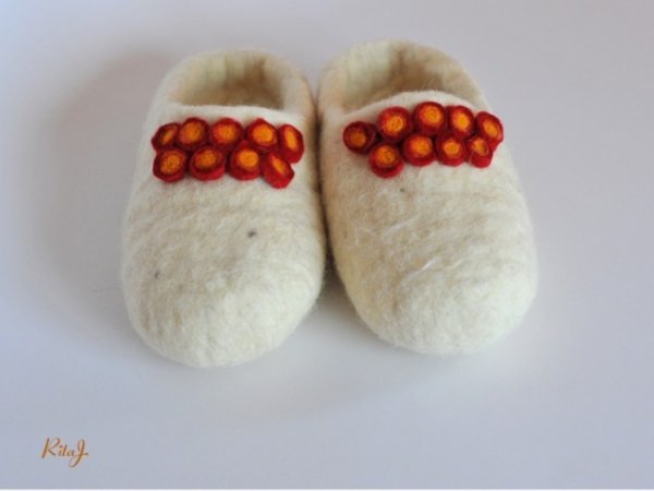 Children felt slippers, bubbles 2