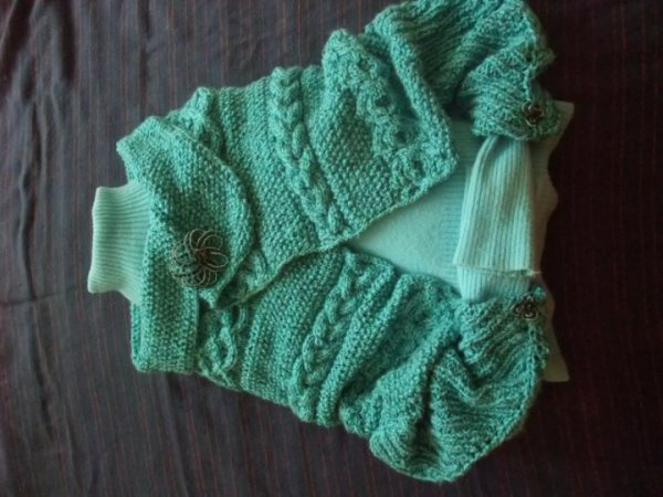 extravagant cloak-sweater - Wraps & cloaks