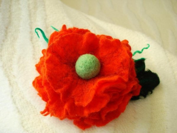 pink - Brooches
