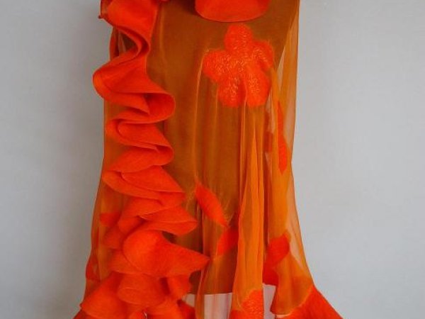 Pelmet - Wraps & cloaks
