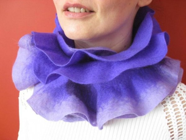 Violet hues 3
