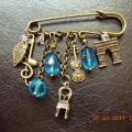 " Arc de Triomphe " named brooch - Brooches - beadwork