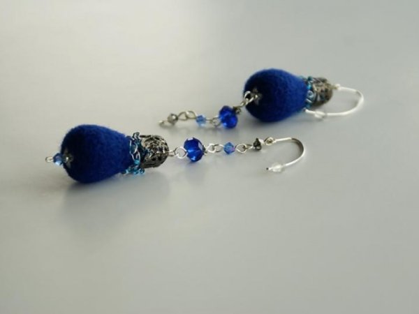 " Everything a round - blue " 3