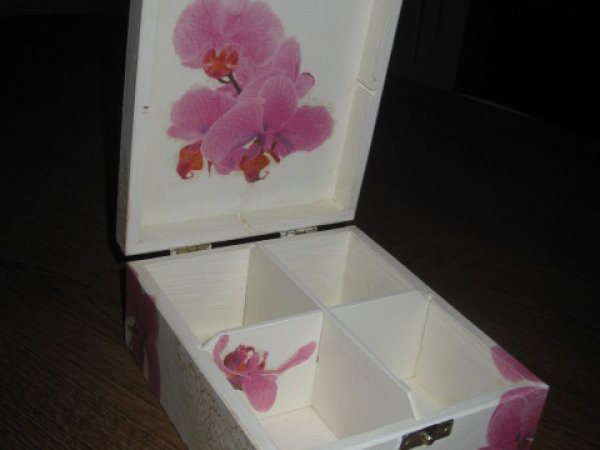 Dėžutė "Orchidėjos " 2