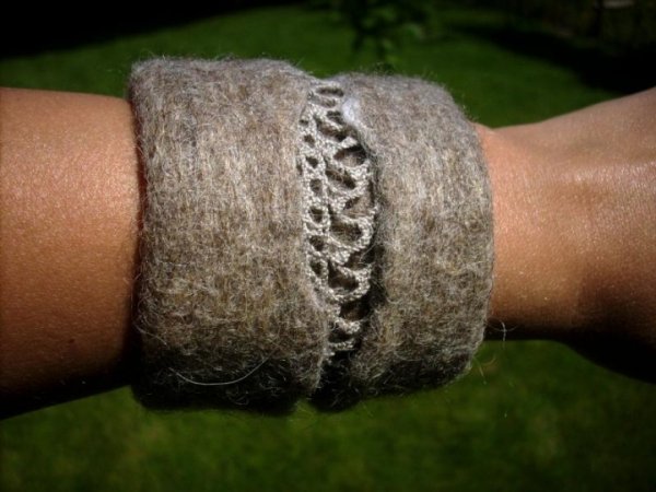 Linas1, Linas2 - Bracelets