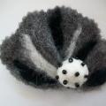 dark snail - Brooches - felting