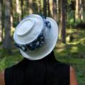 hat with dots - Hats - felting