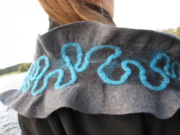 Gray-black with a turquoise knit 2