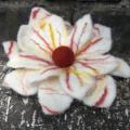 Brooch - Brooches - felting