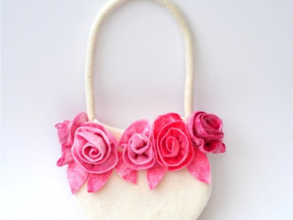 " Romance " - Handbags & wallets