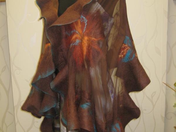 time - Wraps & cloaks