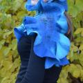 Country of silk accessory - Wraps & cloaks - felting