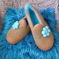 Feminine slippers - Shoes & slippers - felting