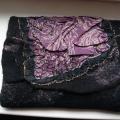 A hand in the theater. - Handbags & wallets - felting