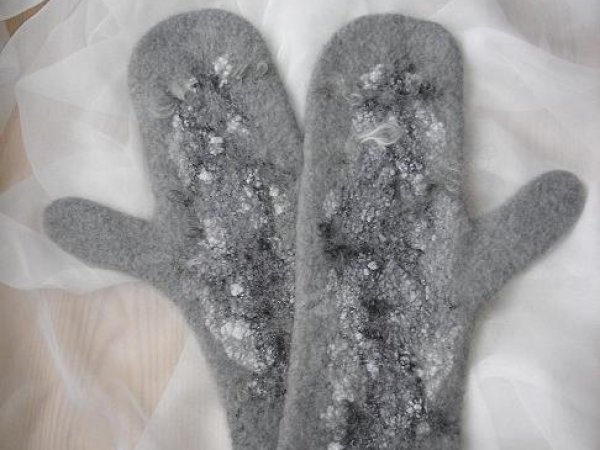 Mittens - Gloves & mittens