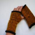Two-colored wristlets - Wristlets - knitwork